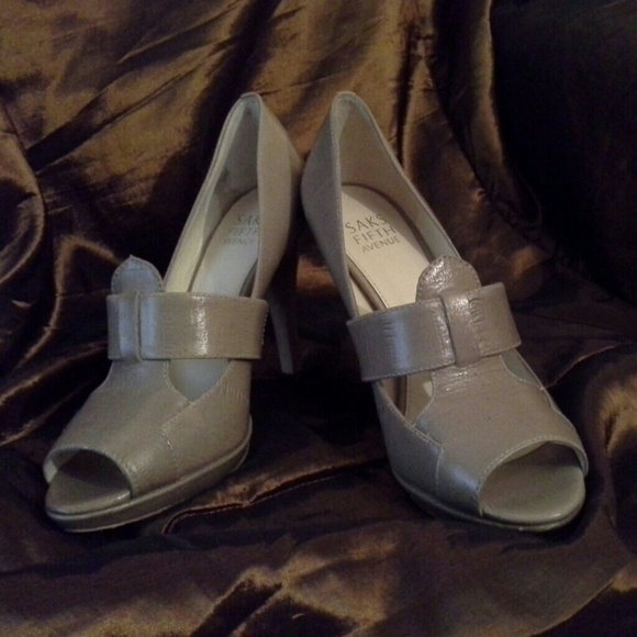 Saks Fifth Avenue peep toe pumps