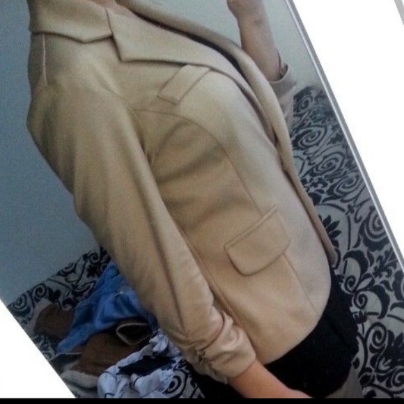 Tan Blazer - Picture 3 of 4