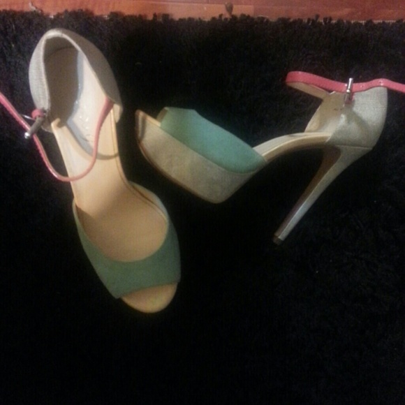 Boutique 9 High heel sandal