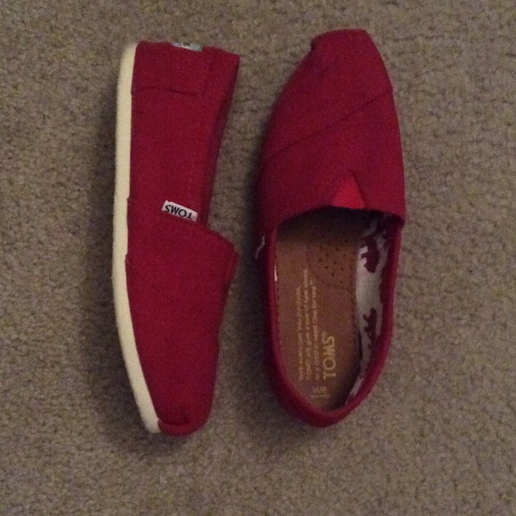 TOMS Red Classics