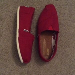 TOMS Red Classics