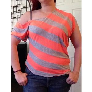 Fluorescent asymmetrical top