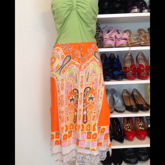 Bohemian skirt with sequence detail. Made in Spain - Picture 1 of 4