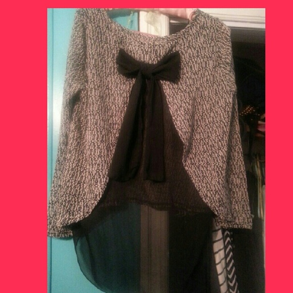 Hi low sheer back top