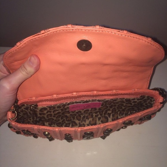 Betsey Johnson coral clutch purse bag - Picture 3 of 4