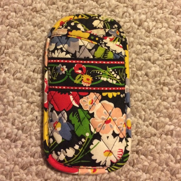 Vera Bradley Clutches & Wallets - Authentic Vera Bradley Eyeglass Pouch