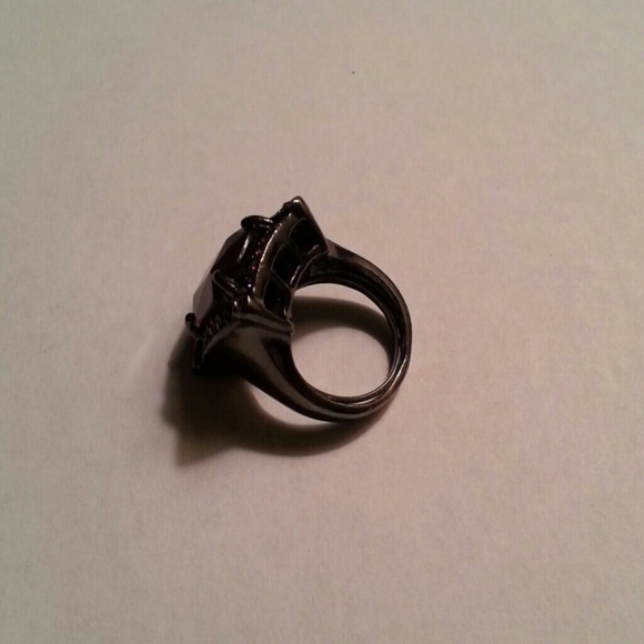 ♥RING♥ - Picture 2 of 3