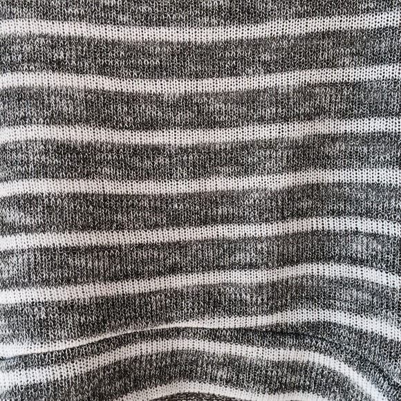 Crop top sweater - Picture 4 of 4