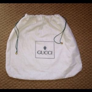 🚫SOLD🚫 Gucci Dustcover Dustbag