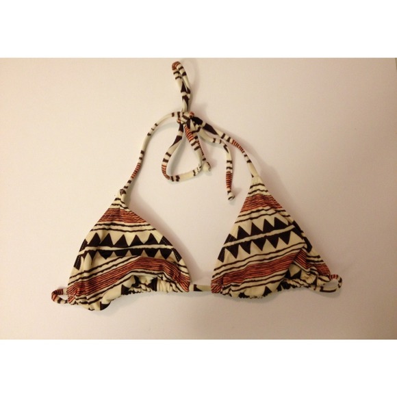 Billabong Outerwear - SOLD ❌ Billabong Tribal Triangle Bikini Top