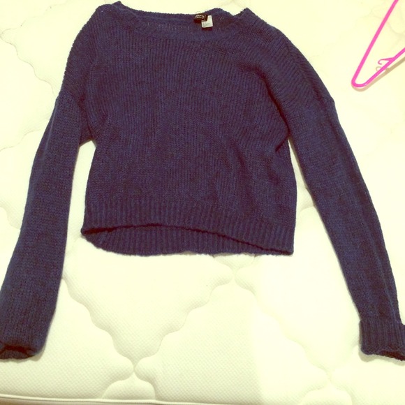 Royal blue crop sweater