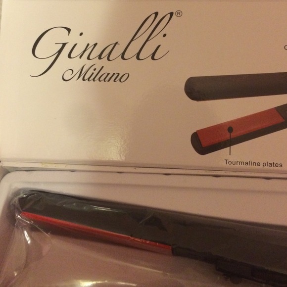 Ginalli Milano straightener
