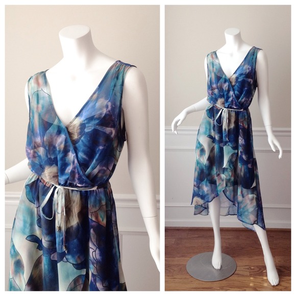 SOLD Jennifer Lopez Watercolor Print Dress - Picture 2 of 4