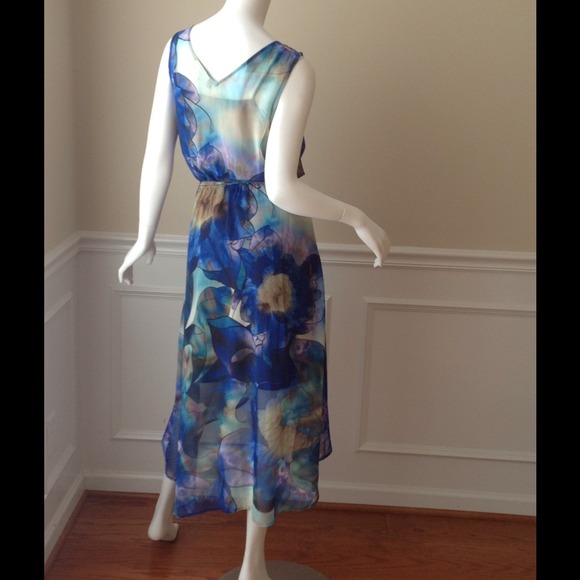 SOLD Jennifer Lopez Watercolor Print Dress - Picture 3 of 4