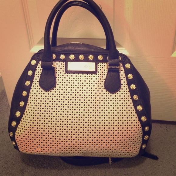 Betsey Johnson Handbags - 🚫SOLD🚫 Betsey Johnson handbag