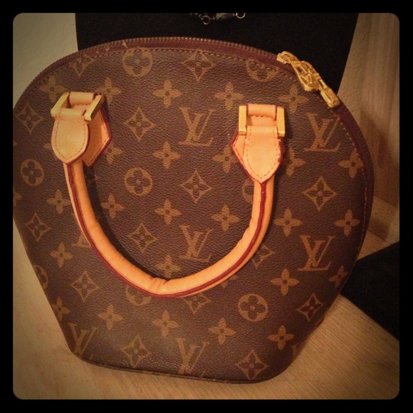 Small hand bag
