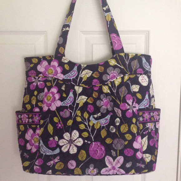 **Saved for 2dgnte Vera Bradley Pleated Tote