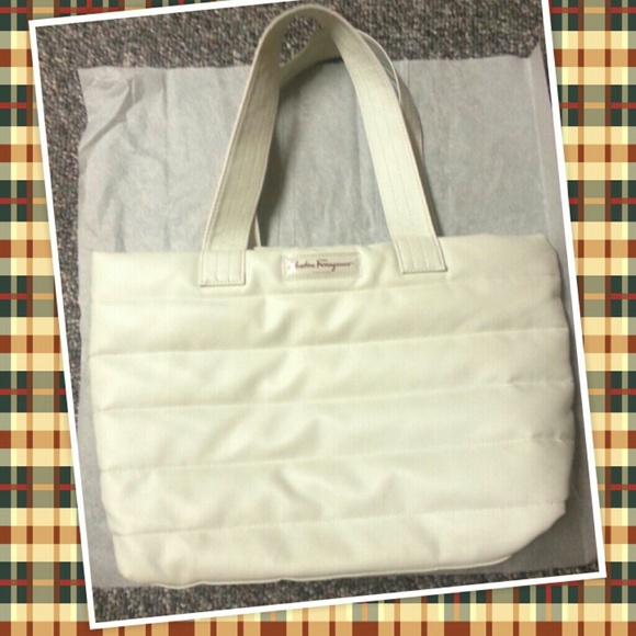 Authentic SALVATORE FERRAGAMO TOTE