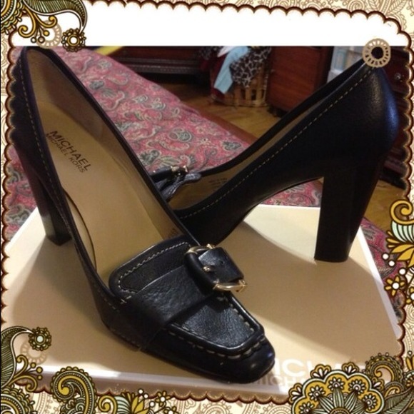 MK heels