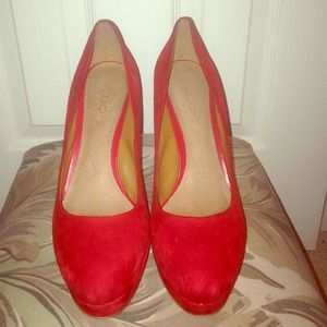 Aldo Lewi Red Suede Pumps