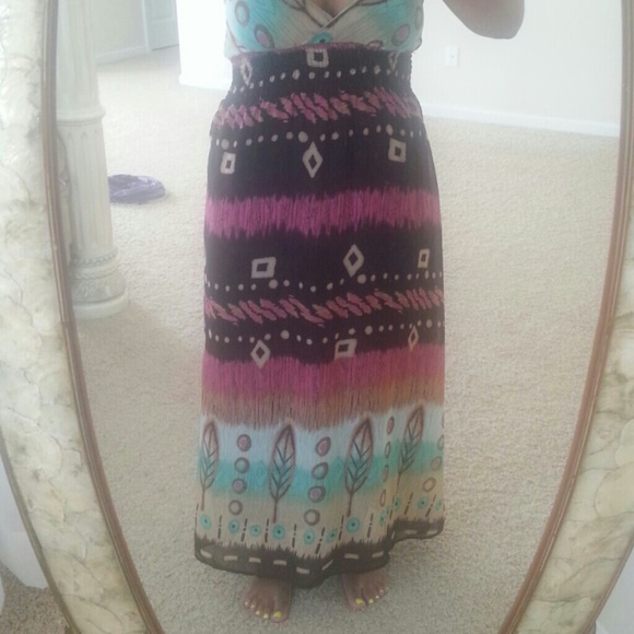 Multi color dress - Picture 2 of 2
