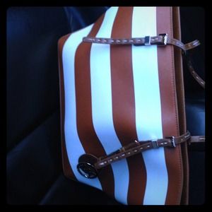 Michael Kors bag 💁 get on style