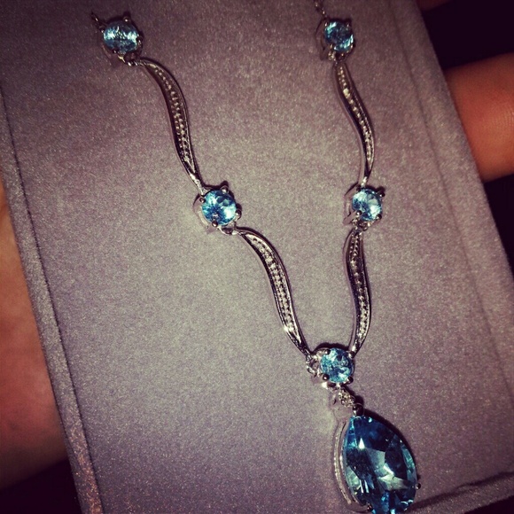 ::Reserved:: Blue Topaz 10k White Gold Necklace