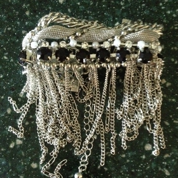 Beautiful bracelet - Picture 2 of 2