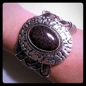 ~Gorgeous Cuff bracelet~