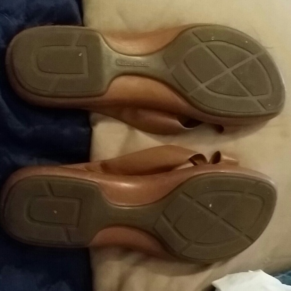Leather flip flops - Picture 2 of 2