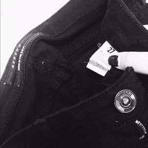 Woman's Hudson jeans