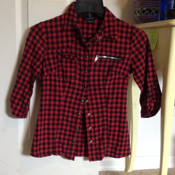 Plaid top