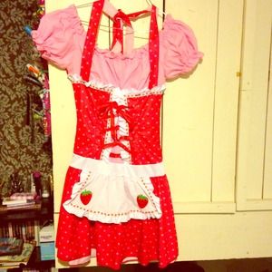 Strawberry shortcake costume