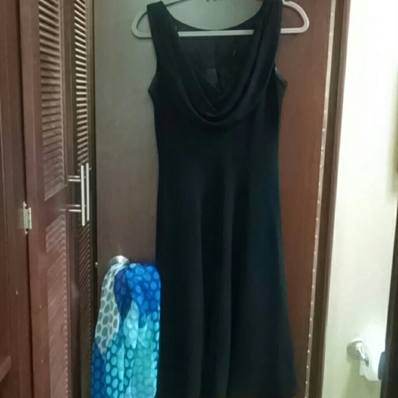 REDUCED💸💸NWOT  EVAN- PICONE BLACK COCKTAIL DRESS - Picture 4 of 4