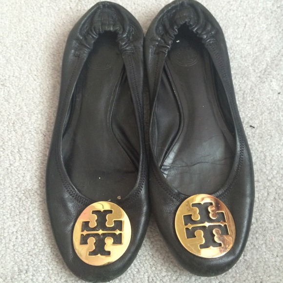 Negotiable! Tory burch reva flats!
