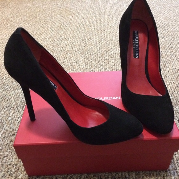 Charles Jourdan Pumps - Picture 2 of 2