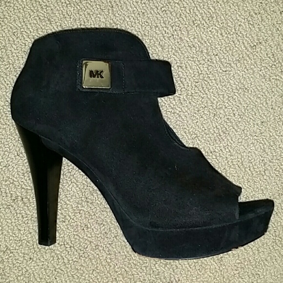 MICHAEL Michael Kors Bootie