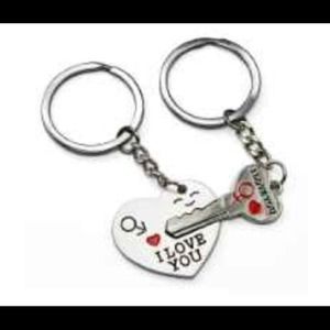 Key to my heart key chain set