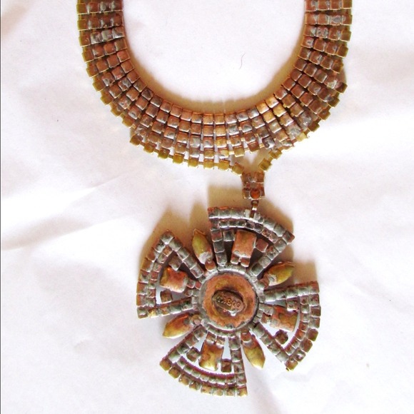 BUNDLED🎯 Signed Czech Glass Celtic Cross Necklace - Picture 4 of 4