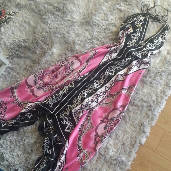 Silk Hankercheif Dress with Free Center Brooch!
