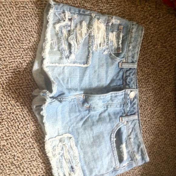 *Traded*   American Eagle Highwaisted Shorts
