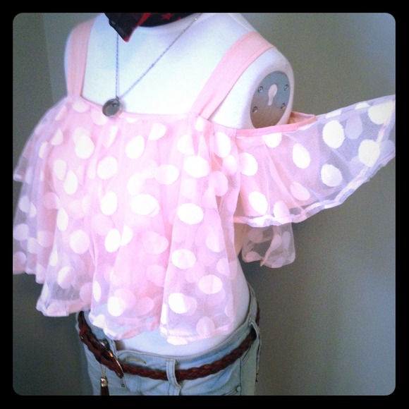 ✅✅New polka dot cute off shoulder top
