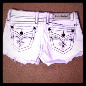 Rock revival white denim shorts