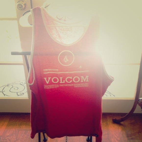 Volcom red tank