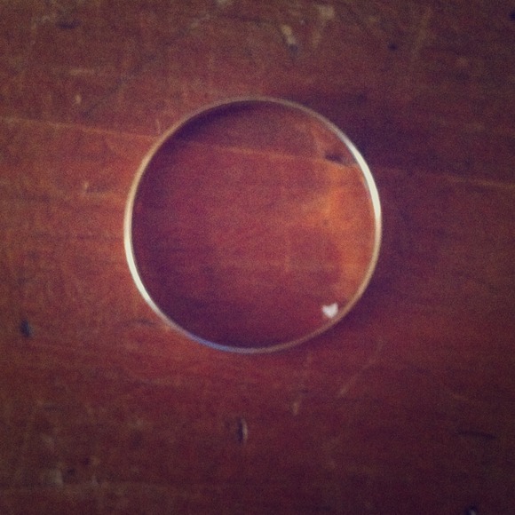 Gold wedding band