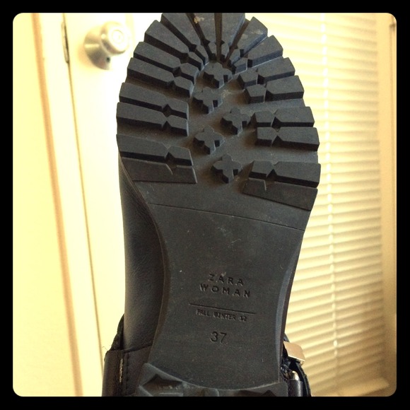 Zara Black leather Shoes