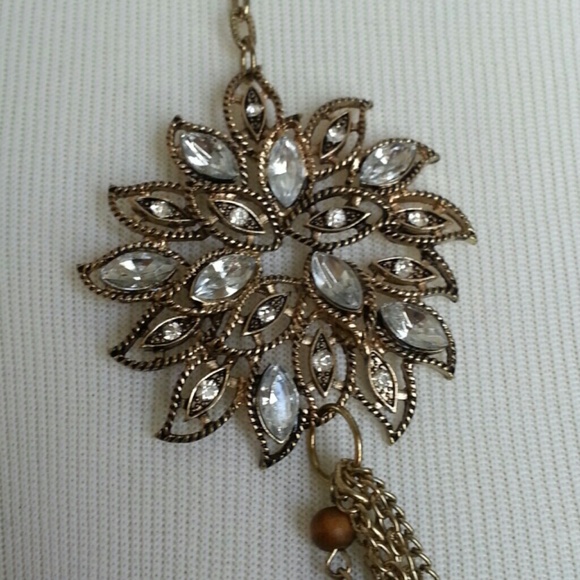 SOLD IN BUNDLE Multi-Strand Starburst Necklace - Picture 3 of 4