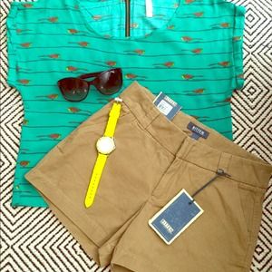 NWT! BITTEN shorts plus a free gift! *