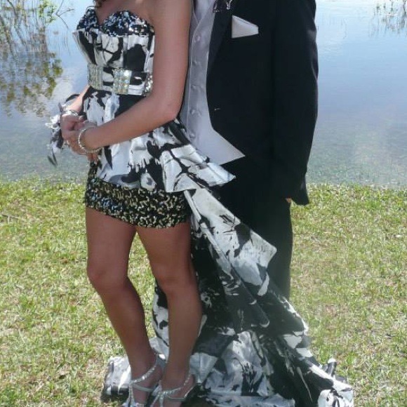 Black and silver Prom Dress - Picture 2 of 2