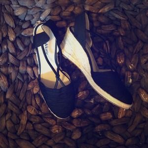 *HOLD SHON*Kelly&katie black espadrilles NWOT